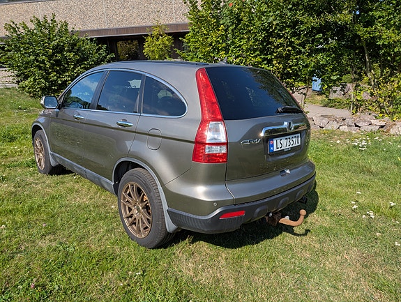 Honda CR-V 7 of 30