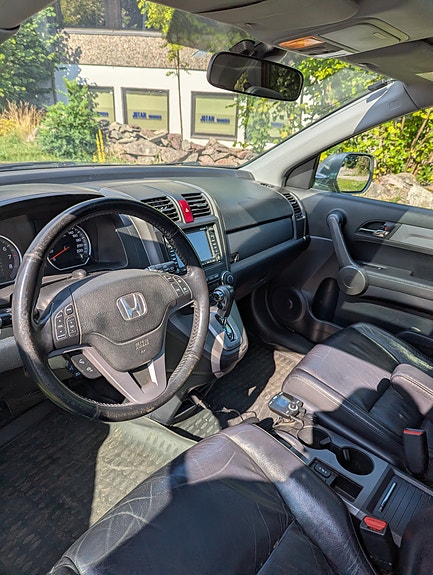 Honda CR-V 15 of 30
