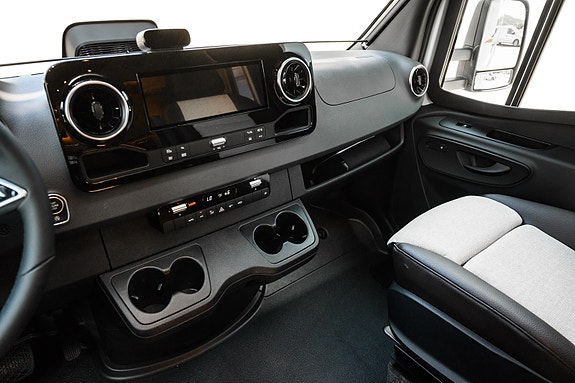 Weinsberg CaraCompact Suite 640 MB 14 of 30
