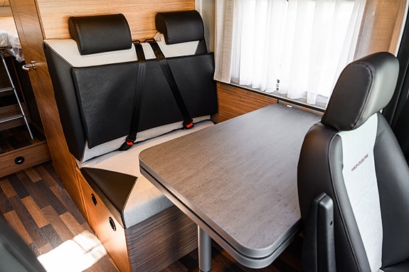 Weinsberg CaraCompact Suite 640 MB 25 of 30
