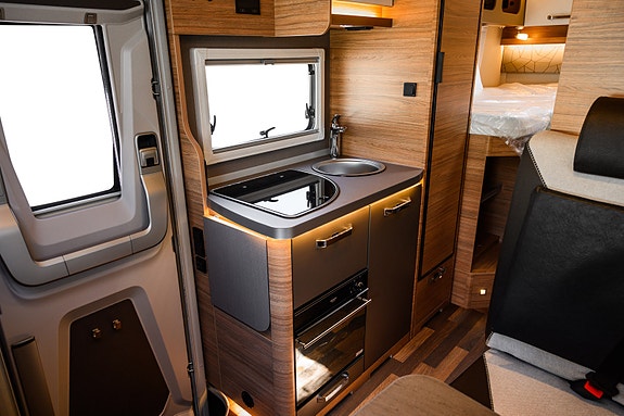 Weinsberg CaraCompact Suite 640 MB 26 of 30