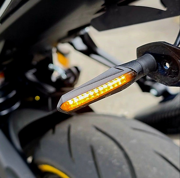 Suzuki GSX-S 750 12 of 18