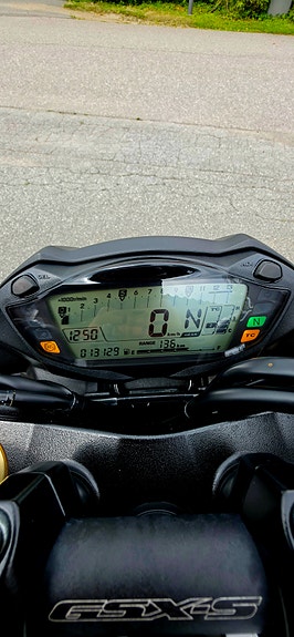 Suzuki GSX-S 750 13 of 18