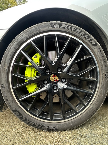 Porsche Panamera 4 18 of 18