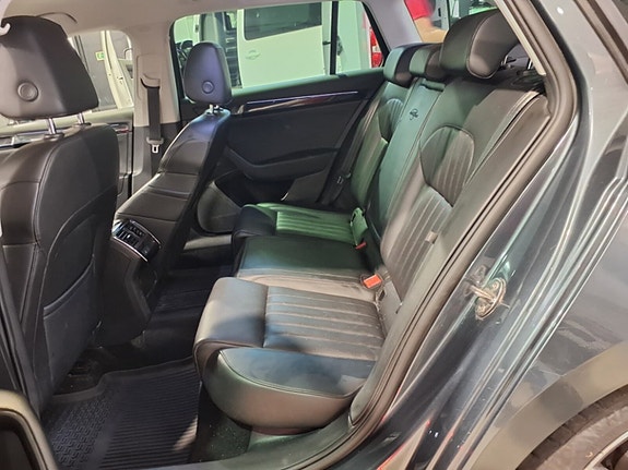 Skoda Superb 13 of 14