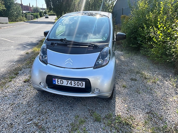 Citroen C-Zero 2 of 23