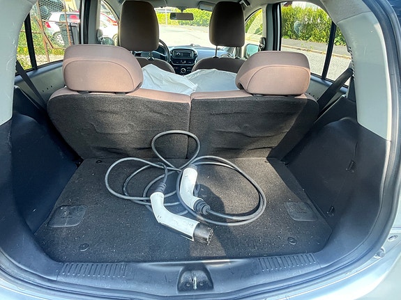 Citroen C-Zero 13 of 23