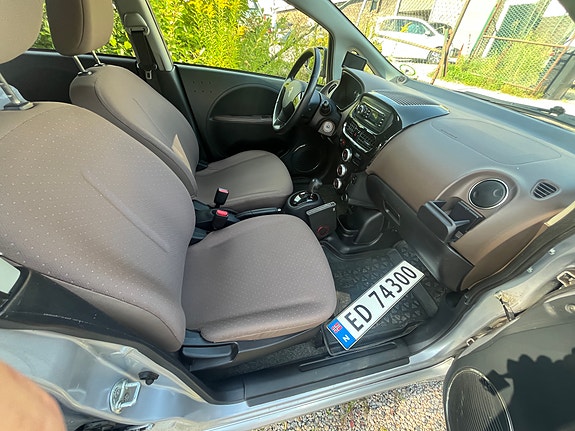 Citroen C-Zero 14 of 23