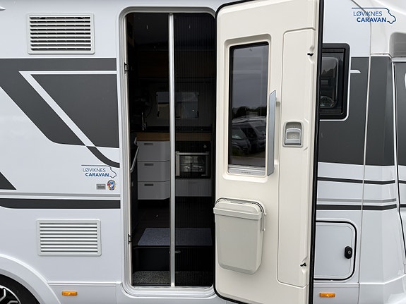 Adria CORAL 670 DL Plus 7 of 30
