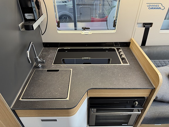 Adria CORAL 670 DL Plus 20 of 30