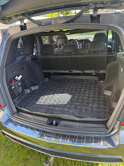 Mercedes-Benz GLK220 12 of 24