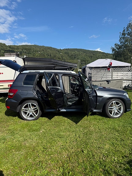 Mercedes-Benz GLK220 6 of 24