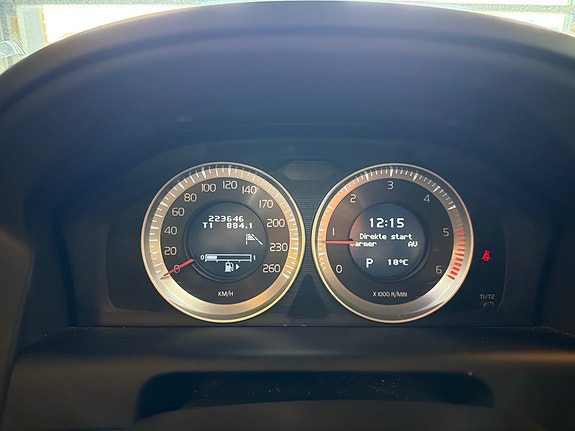 Volvo XC60 14 of 14