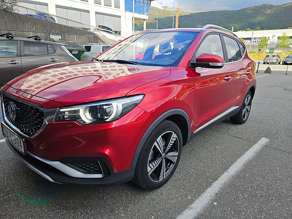 MG ZS EV 2 of 30