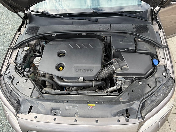 Volvo V70 22 of 24