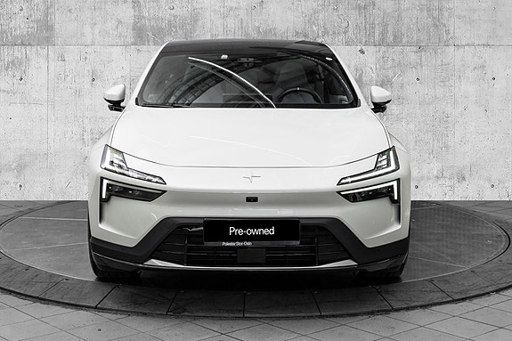 Polestar 4 3 of 26