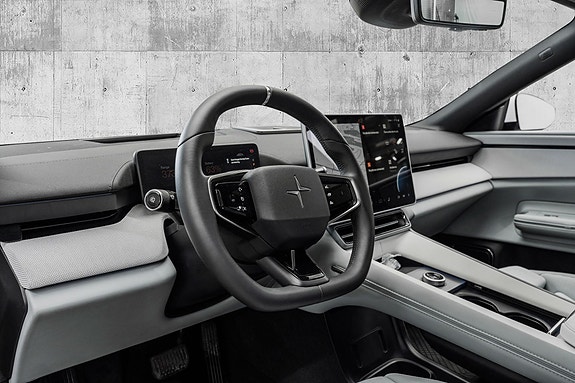 Polestar 4 11 of 26