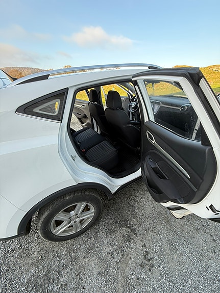 MG ZS EV 12 of 21