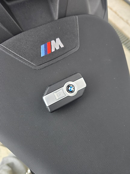 BMW M 1000 R 10 of 30