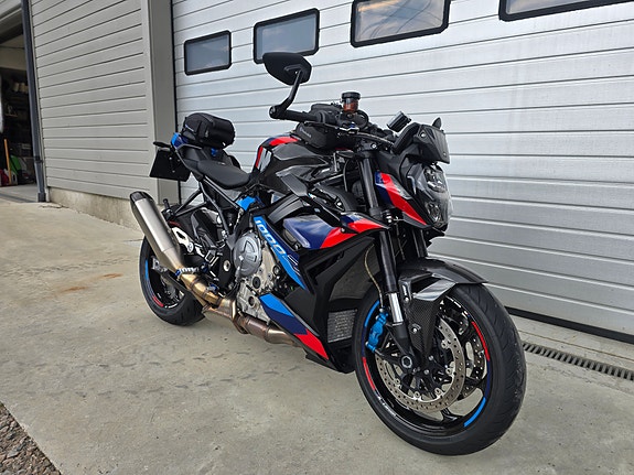 BMW M 1000 R 11 of 30