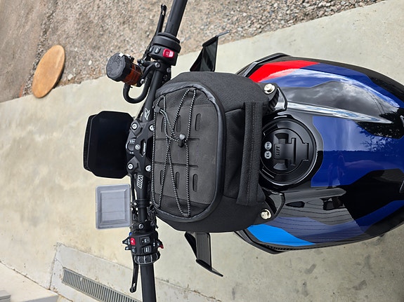BMW M 1000 R 9 of 30