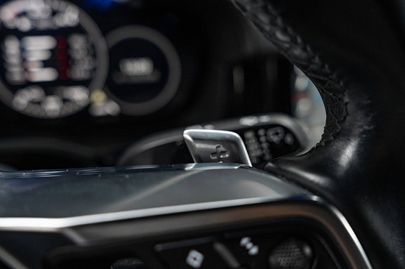 Porsche Cayenne 30 of 30