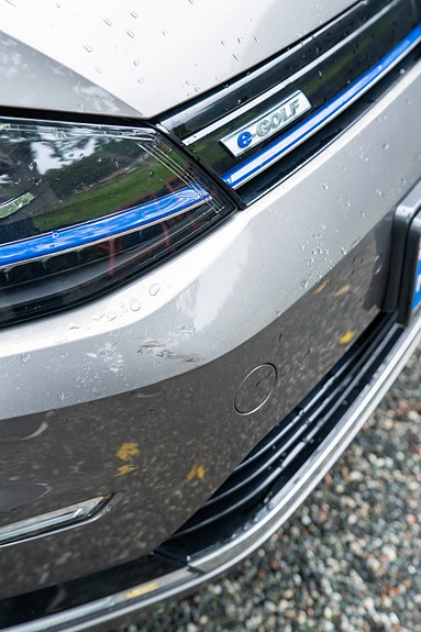 Volkswagen e-Golf VII 12 of 30
