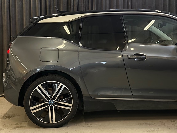 BMW i3 12 of 30