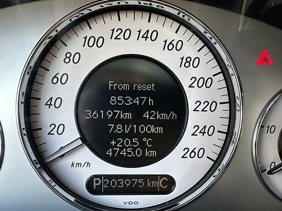 Mercedes-Benz E280 17 of 24