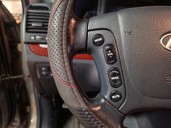Hyundai Santa Fe 20 of 30