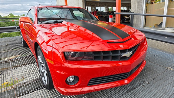 Chevrolet Camaro 11 of 30