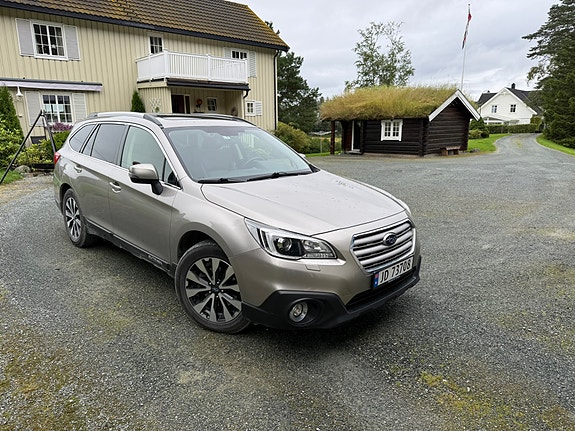 Subaru Outback 7 of 17