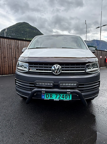 Volkswagen Transporter 4 of 21