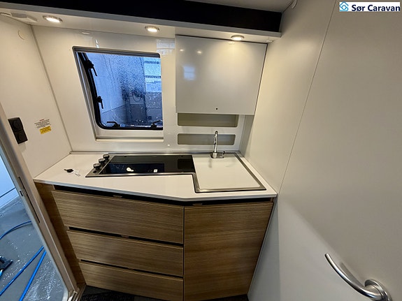 Adria ACTION 361LH / Lithium 200Ah/ Solcelle 13 of 16