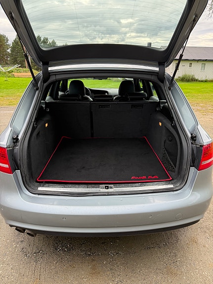 Audi A4 8 of 11