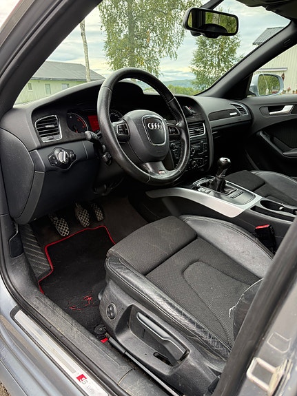 Audi A4 3 of 11