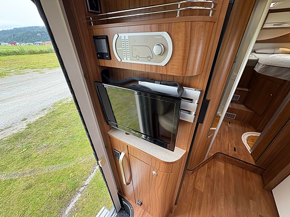 Hymer ML620 SOLCELLE / ALDE / MB / GULVMATTER /SKINN/ BAKHJUL DRIFT 10 of 30