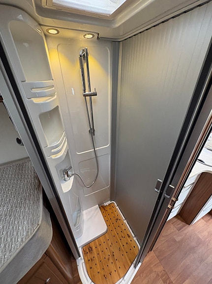 Hymer ML620 SOLCELLE / ALDE / MB / GULVMATTER /SKINN/ BAKHJUL DRIFT 20 of 30
