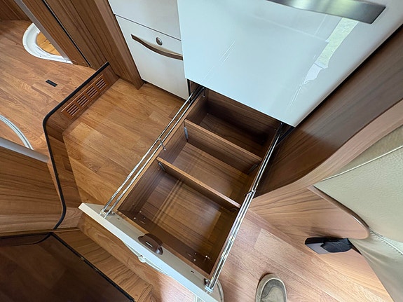 Hymer ML620 SOLCELLE / ALDE / MB / GULVMATTER /SKINN/ BAKHJUL DRIFT 29 of 30