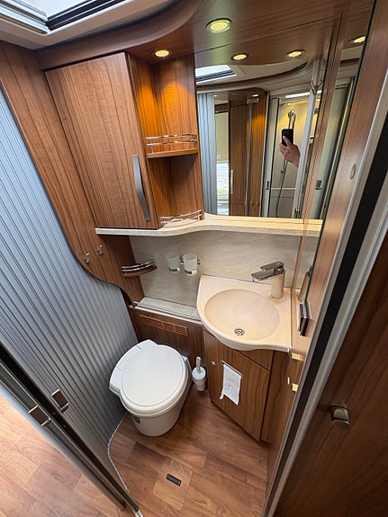 Hymer ML620 SOLCELLE / ALDE / MB / GULVMATTER /SKINN/ BAKHJUL DRIFT 19 of 30