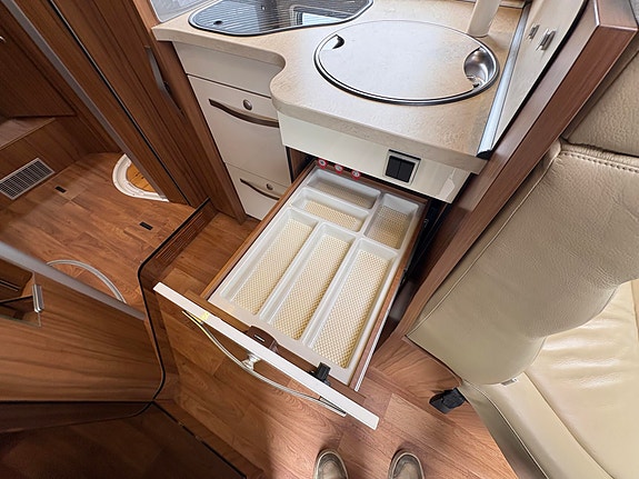 Hymer ML620 SOLCELLE / ALDE / MB / GULVMATTER /SKINN/ BAKHJUL DRIFT 30 of 30