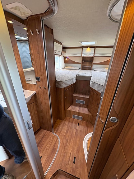 Hymer ML620 SOLCELLE / ALDE / MB / GULVMATTER /SKINN/ BAKHJUL DRIFT 17 of 30