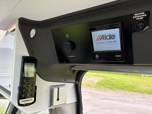 Adria Twin 640 SLB SOLCELLE / ALDE / AC / 9 TRINNS GIR / KROK !! 30 of 30