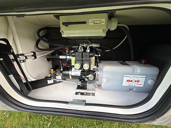 Hymer B 880 ML 2x SOLCELLE / 2 X LITHIUM / INVERTER / HYD LABBER / ++ 12 of 30