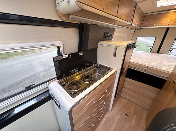 Hymer Grand Canyon S DIESEL TRUMA / BAKHJULSDRIFT / KROK / MERCHEDES / SKINN 20 of 30