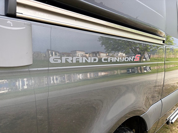 Hymer Grand Canyon S DIESEL TRUMA / BAKHJULSDRIFT / KROK / MERCHEDES / SKINN 7 of 30