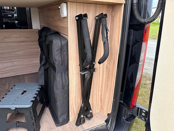 Hymer Grand Canyon S DIESEL TRUMA / BAKHJULSDRIFT / KROK / MERCHEDES / SKINN 11 of 30