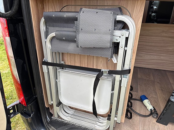 Hymer Grand Canyon S DIESEL TRUMA / BAKHJULSDRIFT / KROK / MERCHEDES / SKINN 12 of 30