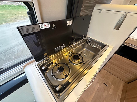 Hymer Grand Canyon S DIESEL TRUMA / BAKHJULSDRIFT / KROK / MERCHEDES / SKINN 21 of 30