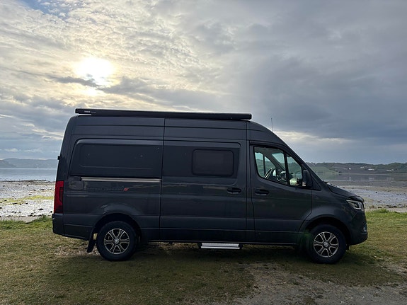 Hymer Grand Canyon S DIESEL TRUMA / BAKHJULSDRIFT / KROK / MERCHEDES / SKINN 6 of 30
